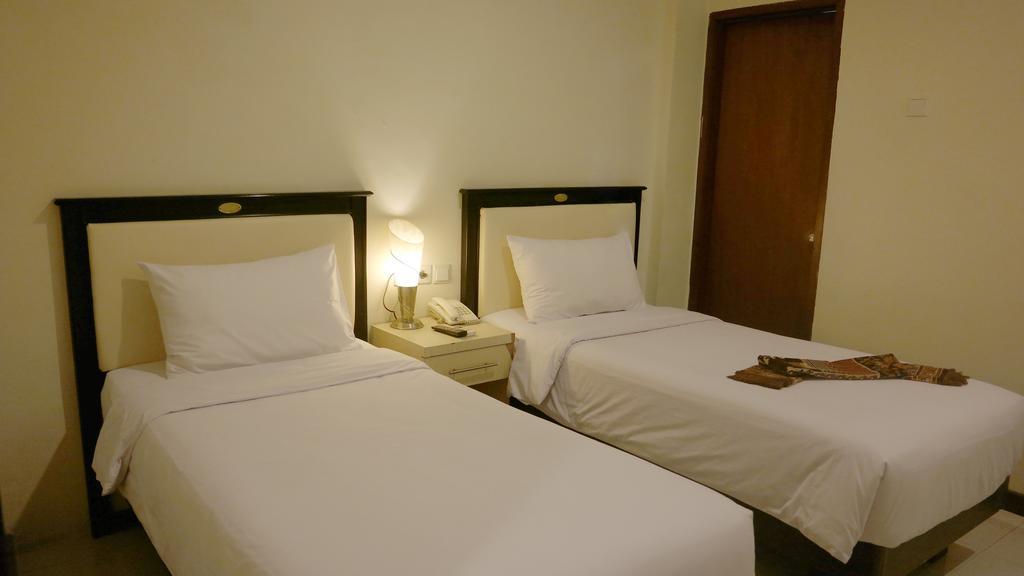 Ion Hotel 巴东 外观 照片